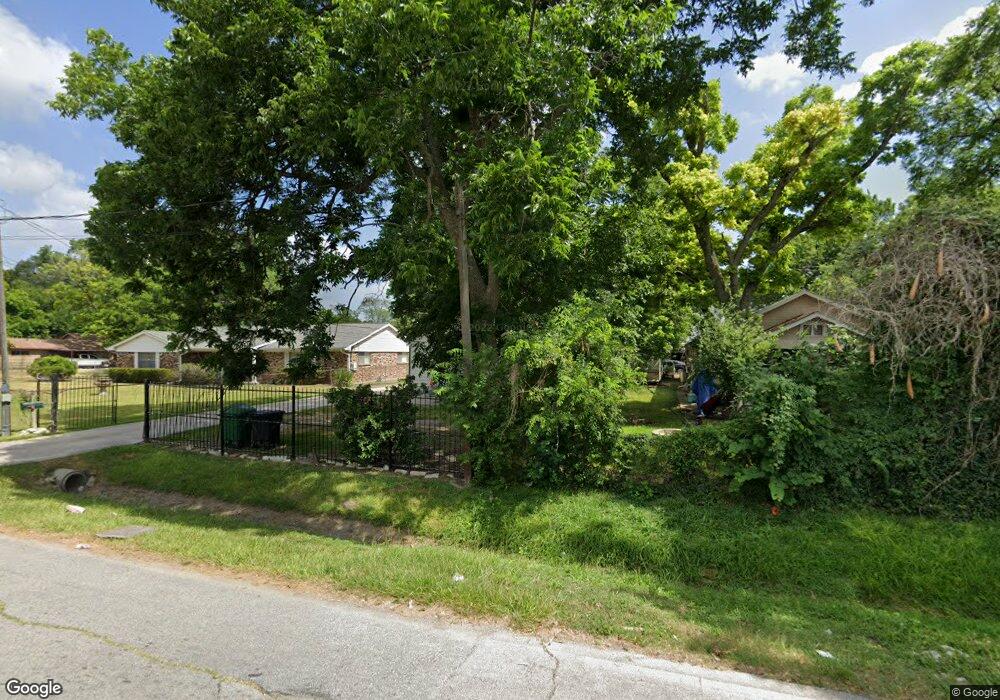 306 Janisch Rd, Houston, TX 77018 - photo 1