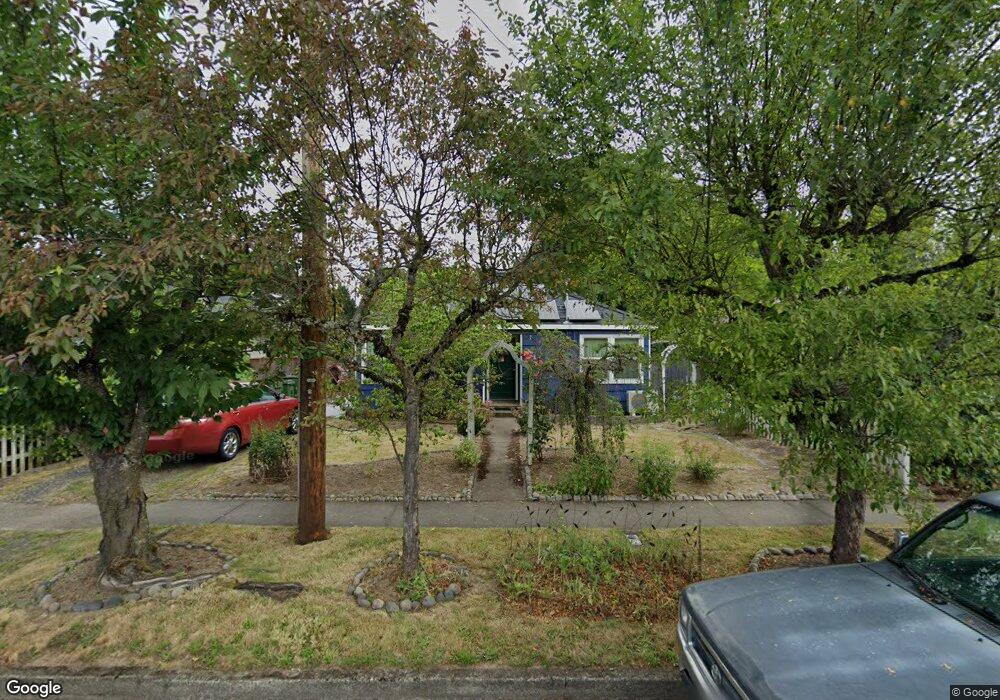 607 E Franklin St, Newberg, OR 97132 - photo 1