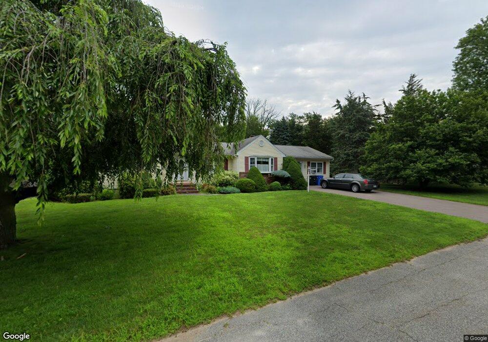 9 Apache Ln, Cumberland, RI 02864 - photo 1
