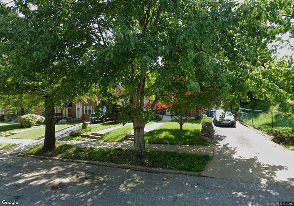 441 S Wickham Rd, Baltimore, MD 21229 - photo 1