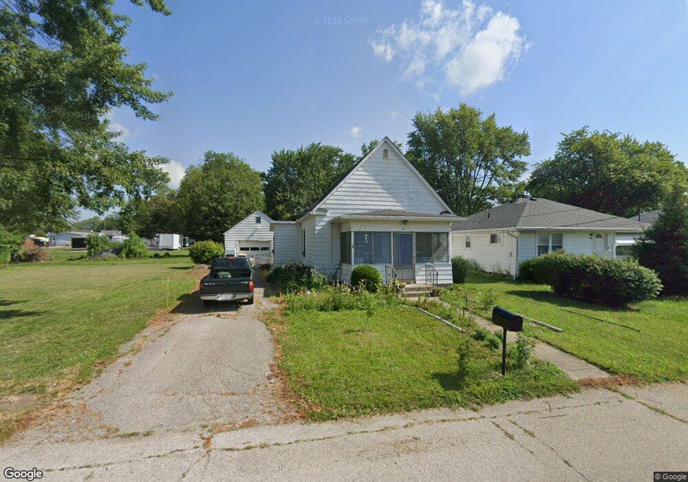 212 W Cromer Ave, Muncie, IN 47303 - photo 1