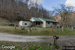 1114 Spewing Camp Branch, Mc Dowell, KY 41647