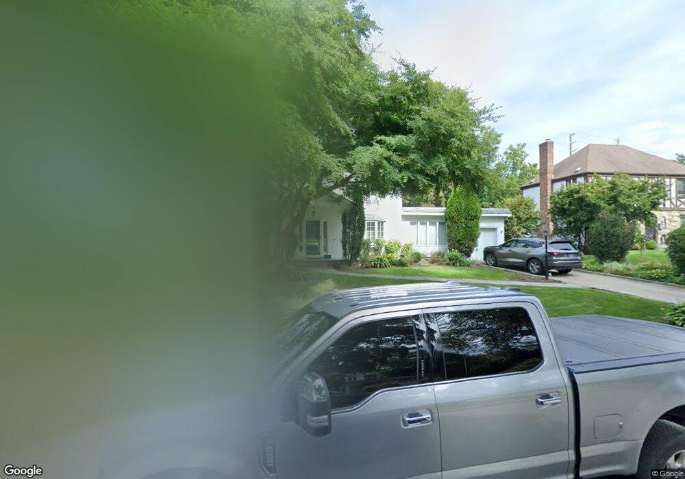 201 Old Mill Rd, Manhasset, NY 11030 - photo 1