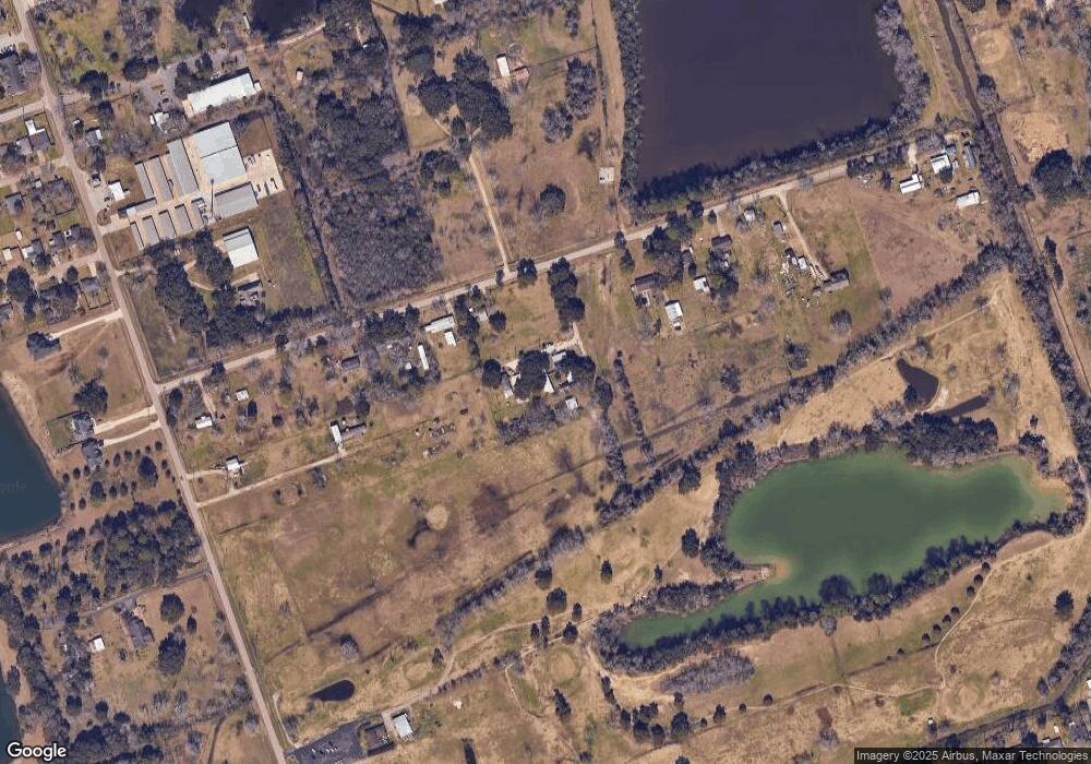 719 Sandpit Rd, Alvin, TX 77511 - photo 1