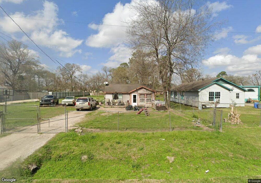 1321 Knight St, Houston, TX 77022 - photo 1