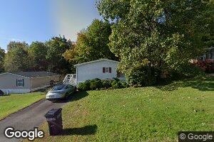 2 William St, Taylor, PA 18517
