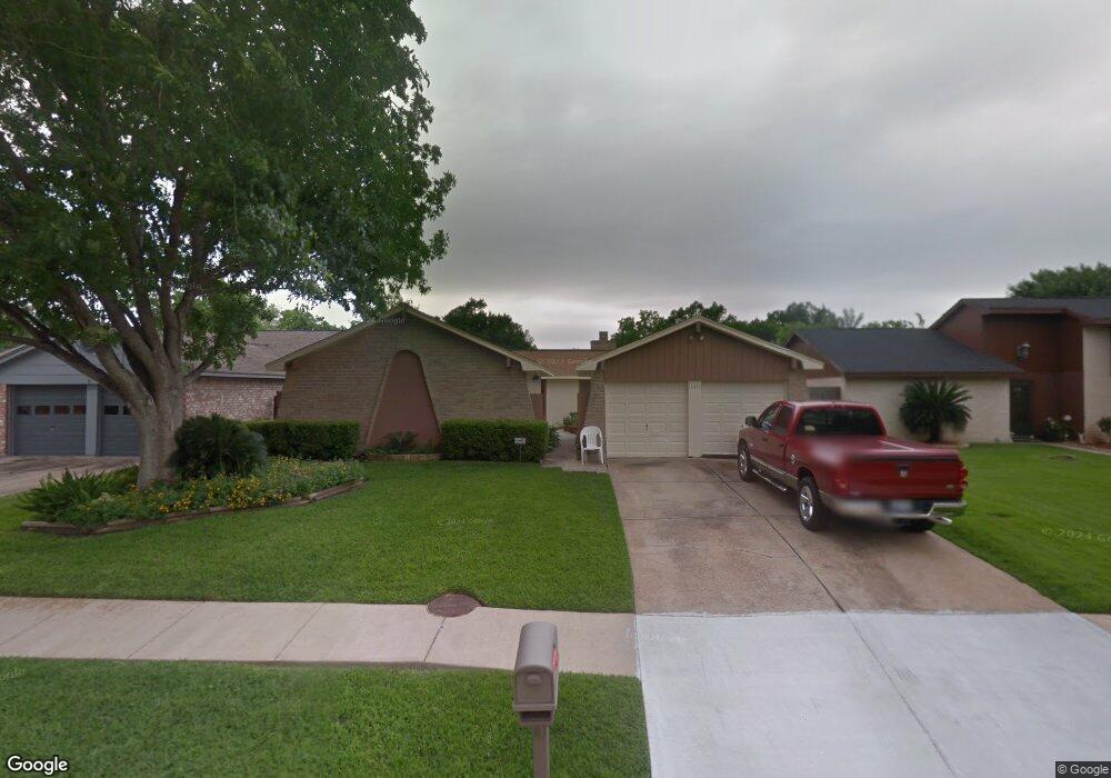 16410 Tibet Rd, Friendswood, TX 77546 - photo 1