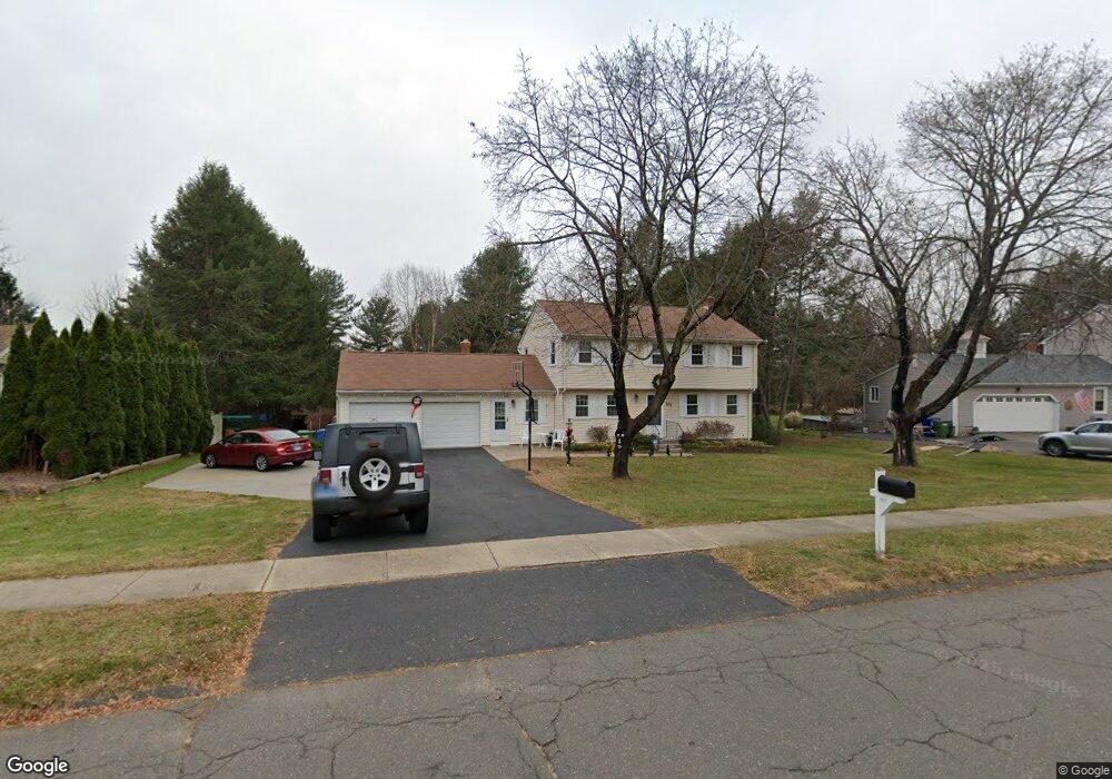 101 Bidwell St, Glastonbury, CT 06033 - photo 1