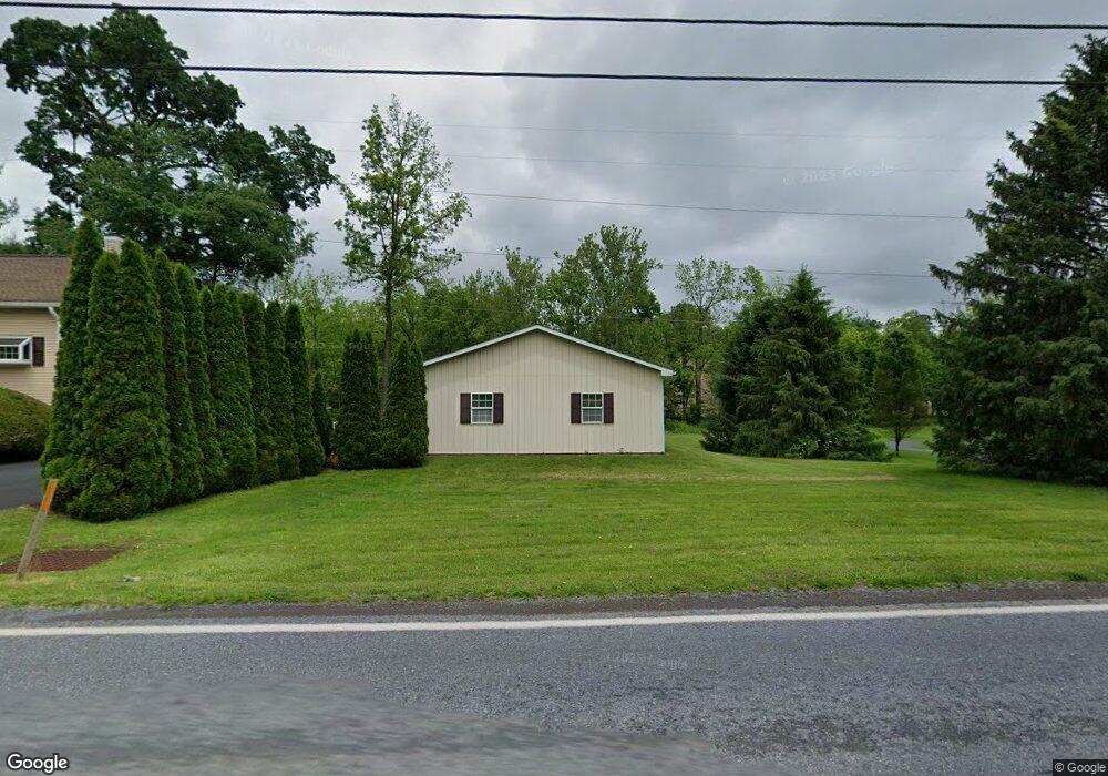 4891 Limeport Pike, Zionsville, PA 18092 - photo 1