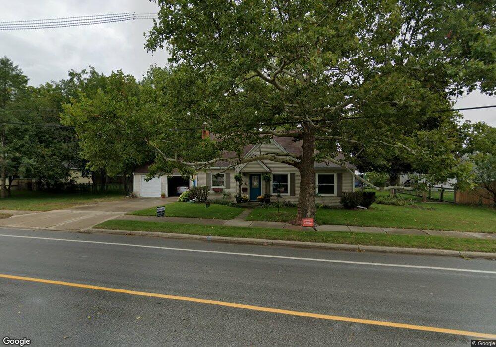 911 N Hudson St, Lowell, MI 49331 - photo 1
