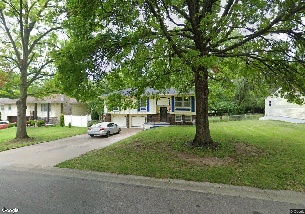 10500 W 65th St, Shawnee, KS 66203 - photo 1