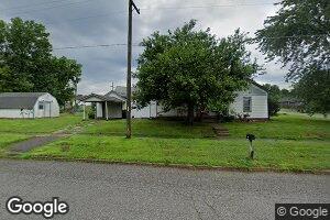 142 E 6th St, Baxter Springs, KS 66713