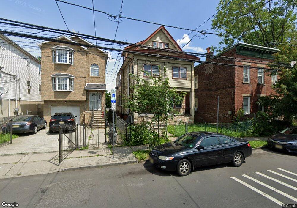 96 Osborne Terrace unit 2, Newark, NJ 07108 - photo 1