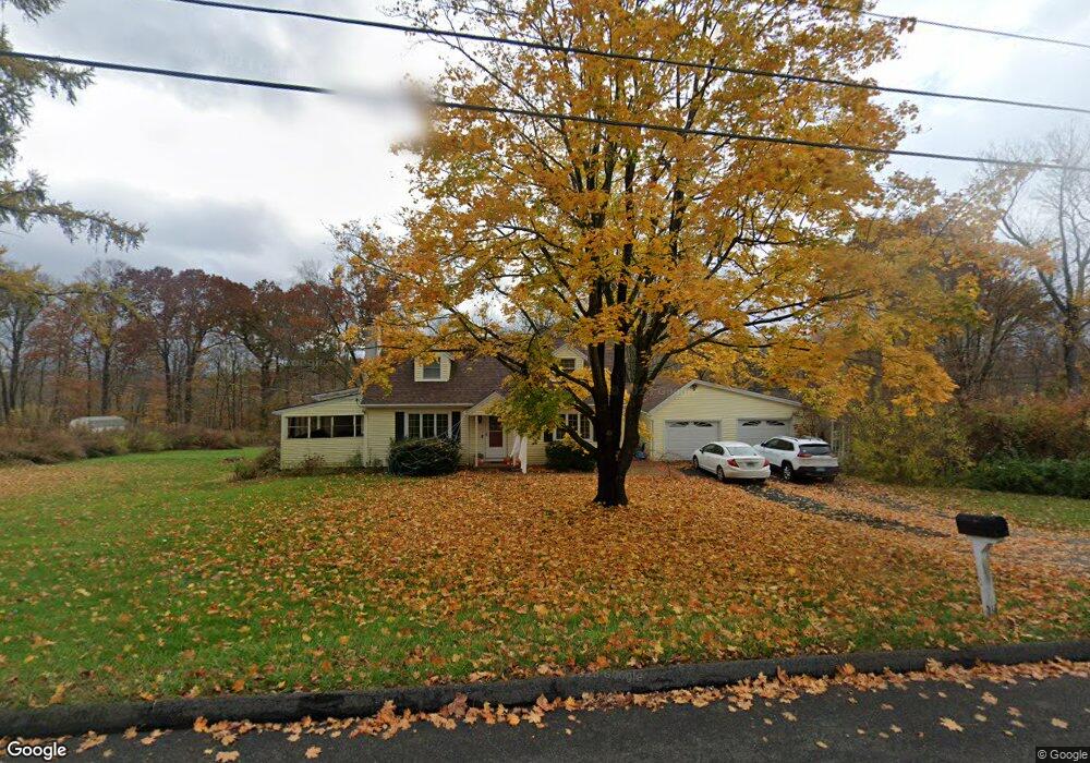 2 Hunting Ridge Rd, Brookfield, CT 06804 - photo 1