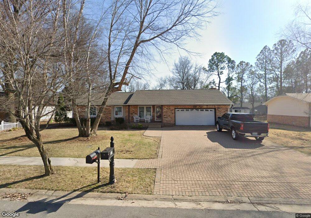 580 Saint Joseph Dr, New Madrid, MO 63869 - photo 1