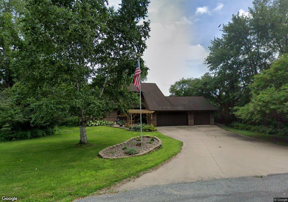 1453 W Point Rd, La Crescent, MN 55947 - photo 1