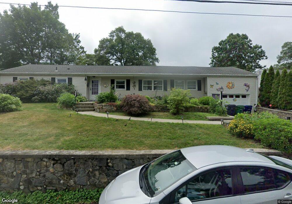 58 Founder Ave, Warwick, RI 02886 - photo 1