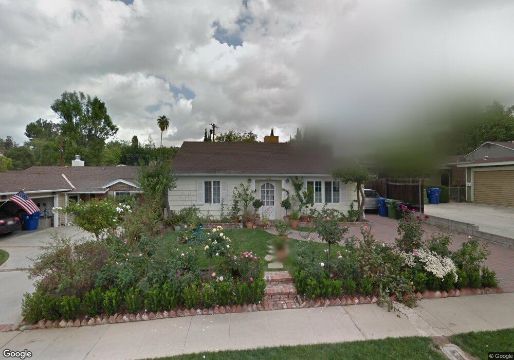 4726 Santa Lucia Dr, Woodland Hills, CA 91364 - photo 1