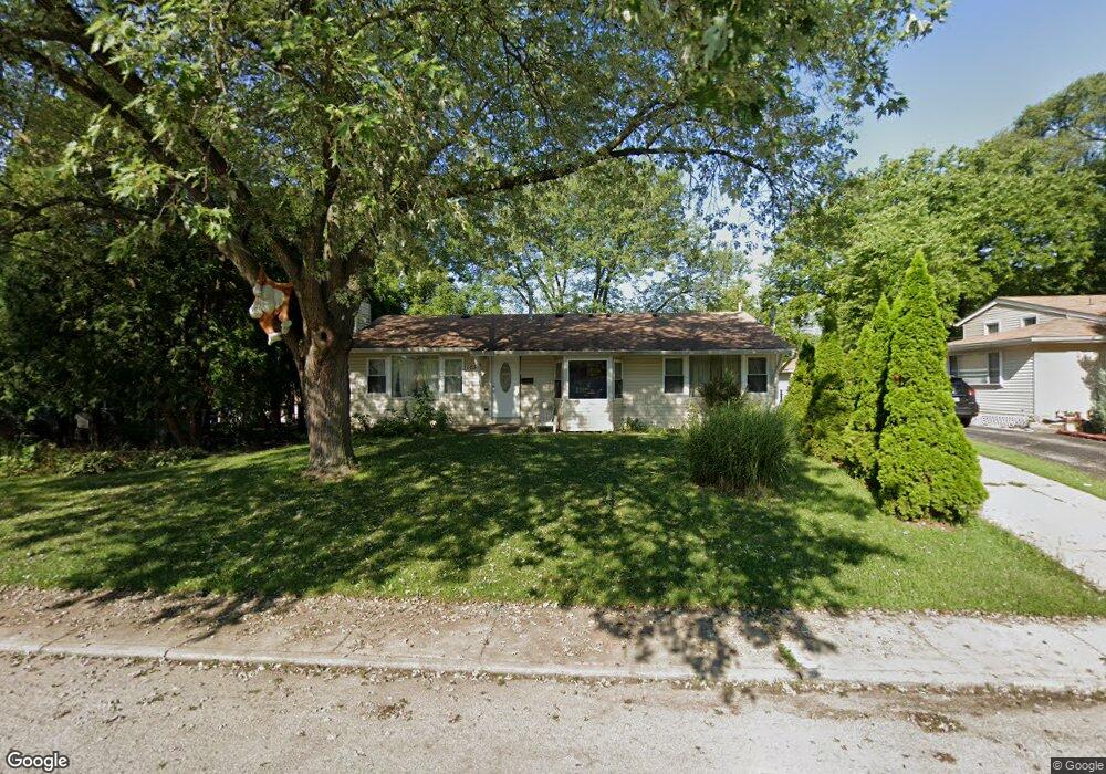 103 Pecos Cir, Carpentersville, IL 60110 - photo 1