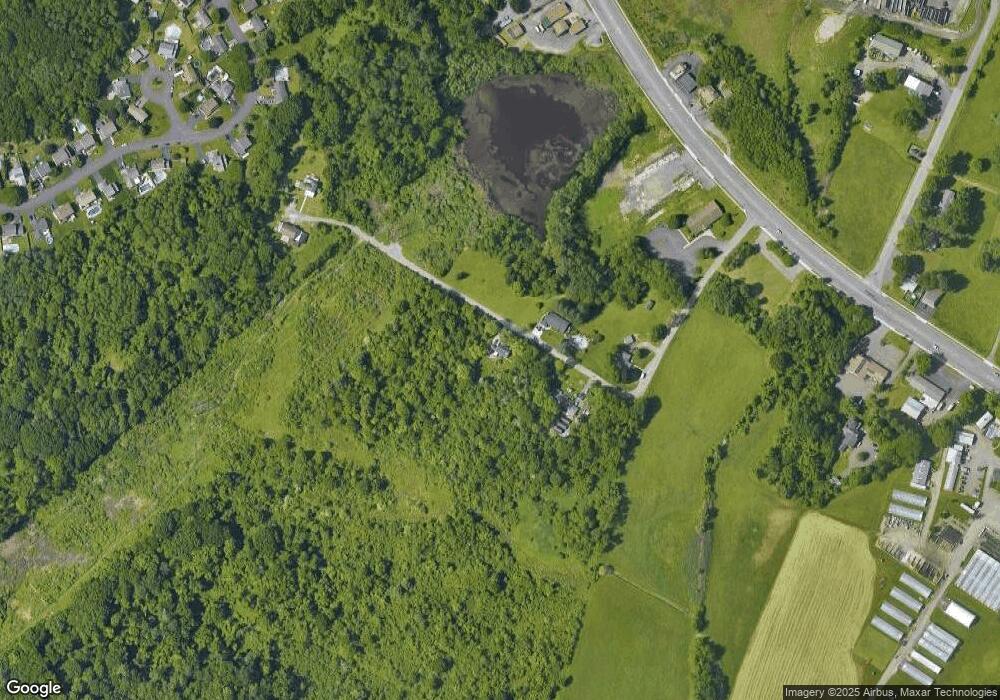 35 Worthman Ln, Rensselaer, NY 12144 - photo 1