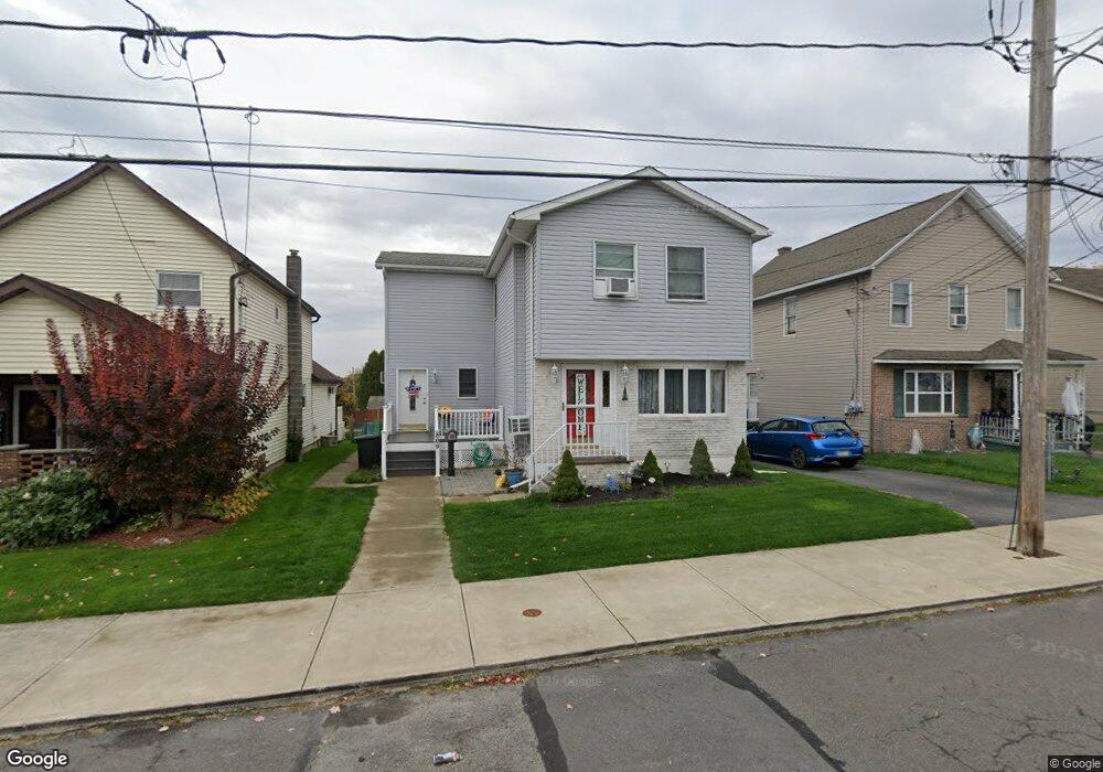 809 E Scott St, Olyphant, PA 18447 - photo 1