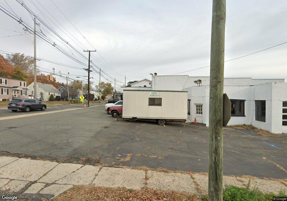 186 Canterbury Ave, North Arlington, NJ 07031 - photo 1