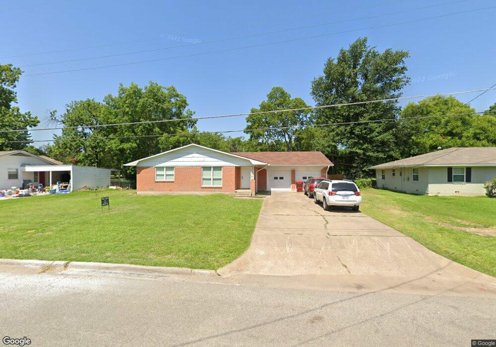 2015 N Main St, Bonham, TX 75418 - photo 1