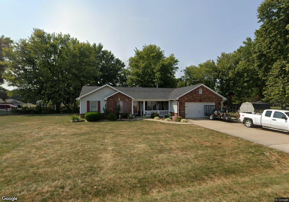 23123 Glenda Ave, Jerseyville, IL 62052 - photo 1