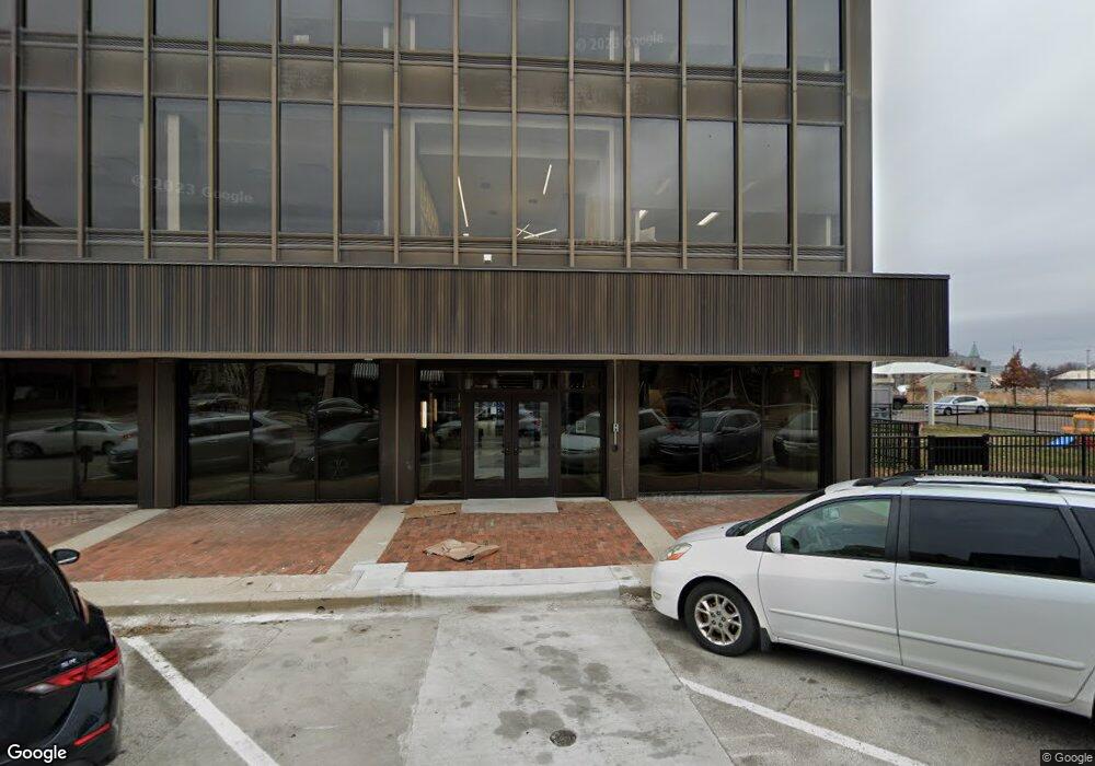 121 S 17th St, Mattoon, IL 61938 - photo 1