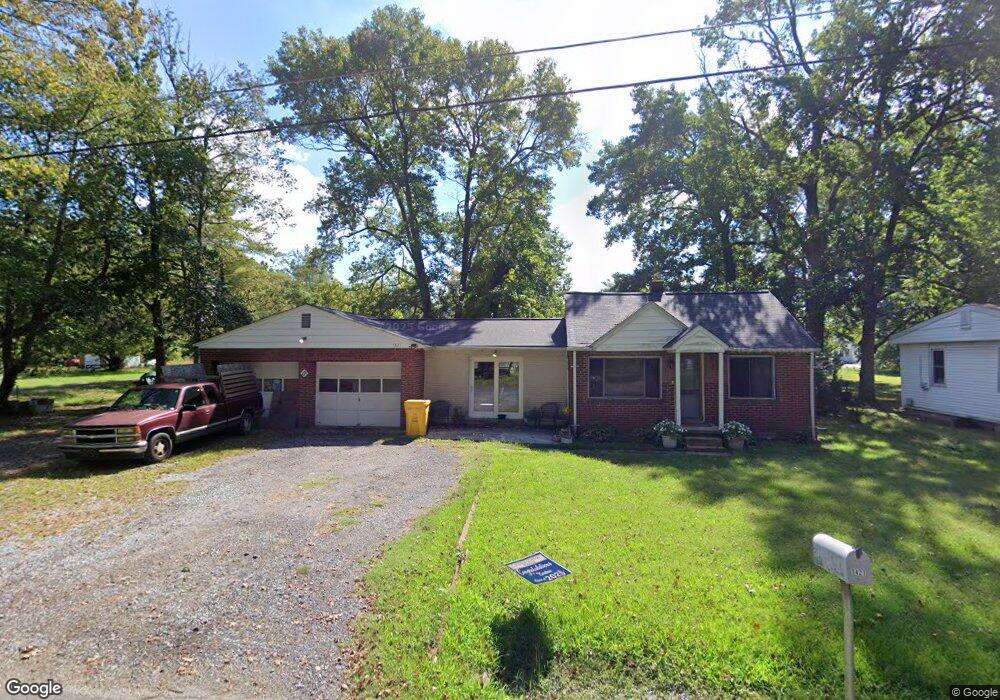 1421 Shady Rest Rd, Shady Side, MD 20764 - photo 1