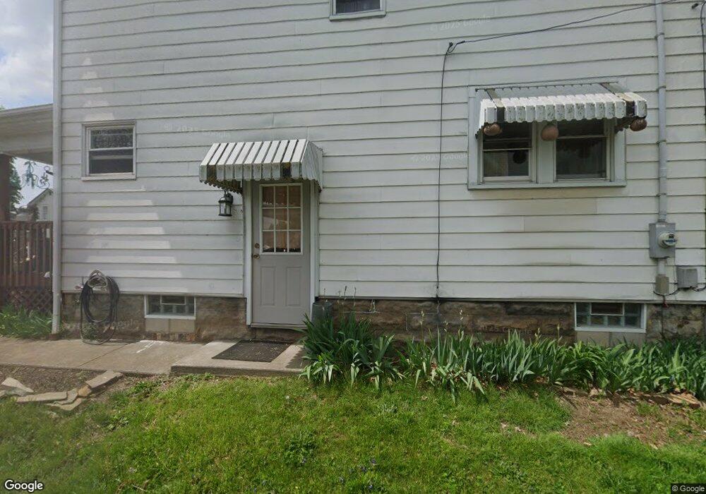 714 Vine St, Coshocton, OH 43812 - photo 1