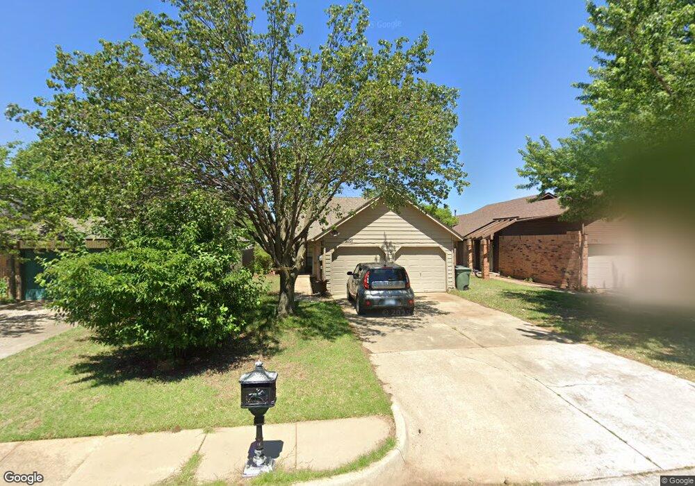 2001 Mark Rd, Edmond, OK 73003 - photo 1
