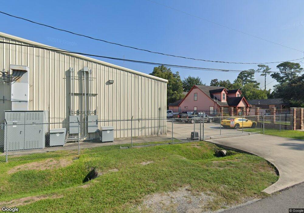 115 Dorchester St, Houston, TX 77022 - photo 1