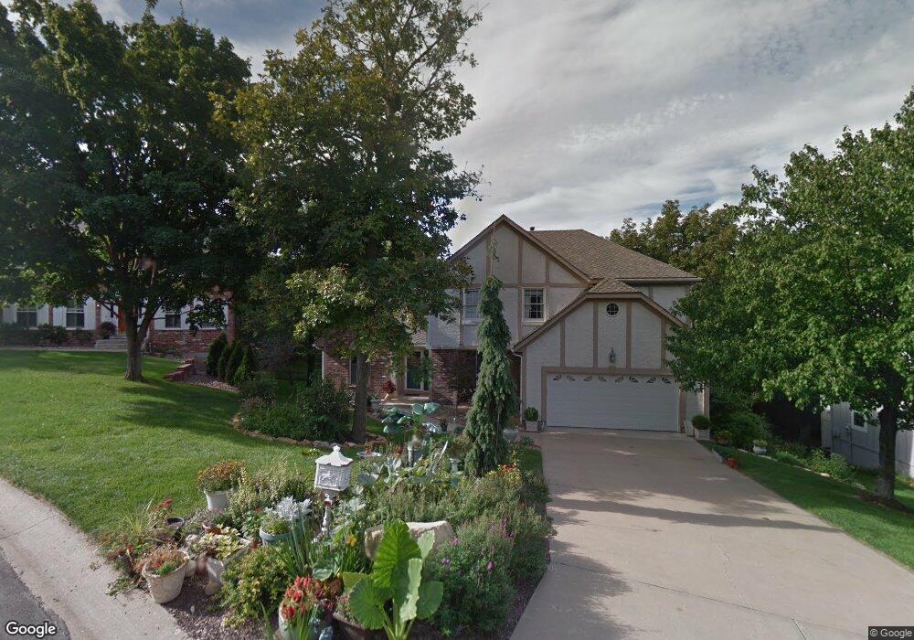 7612 Park St, Shawnee, KS 66216 - photo 1