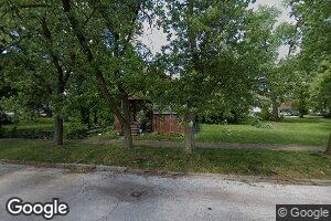 604 Belle Ct, Phoenix, IL 60426