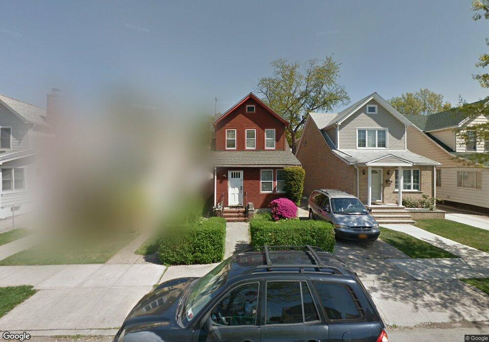 9136 71st Rd, Forest Hills, NY 11375 - photo 1