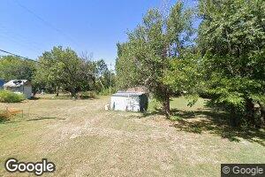 318 W Franklin St, Maud, OK 74854