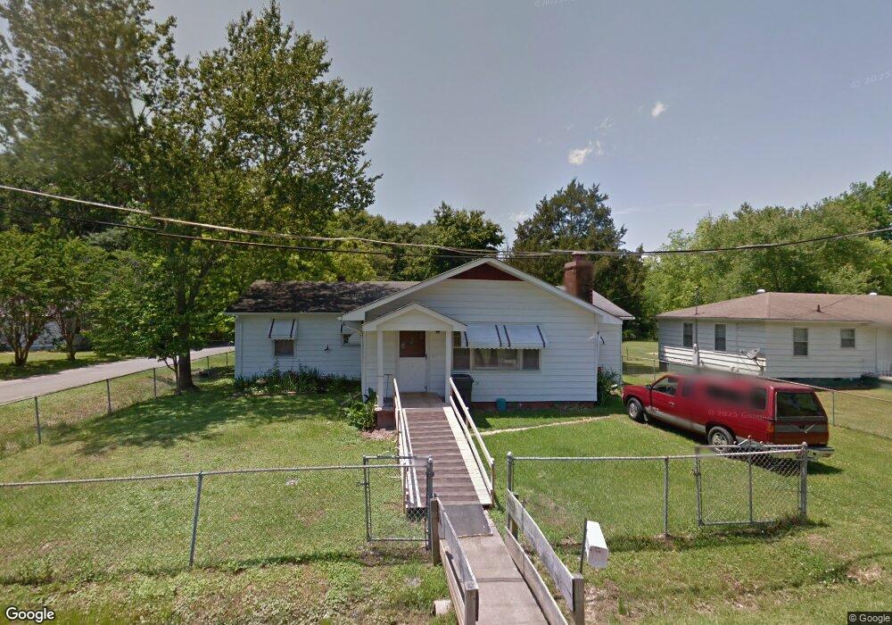 618 Ledford St, Weaver, AL 36277 - photo 1