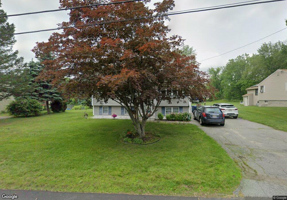 43 Forest Park Rd, Dracut, MA 01826 - photo 1