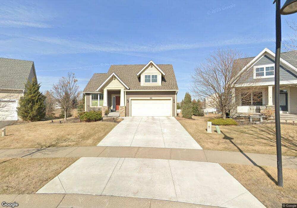 11550 84th Place N, Maple Grove, MN 55369 - photo 1