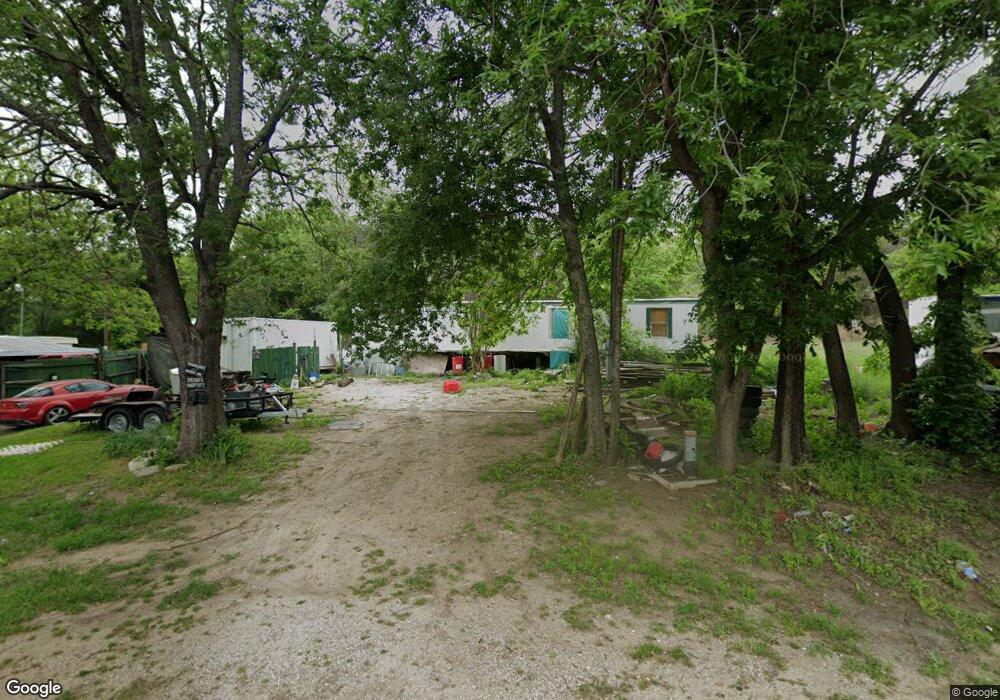 3560 Maple St, Weatherford, TX 76088 - photo 1