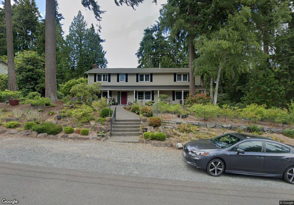 10531 Nottingham Rd, Edmonds, WA 98020 - photo 1