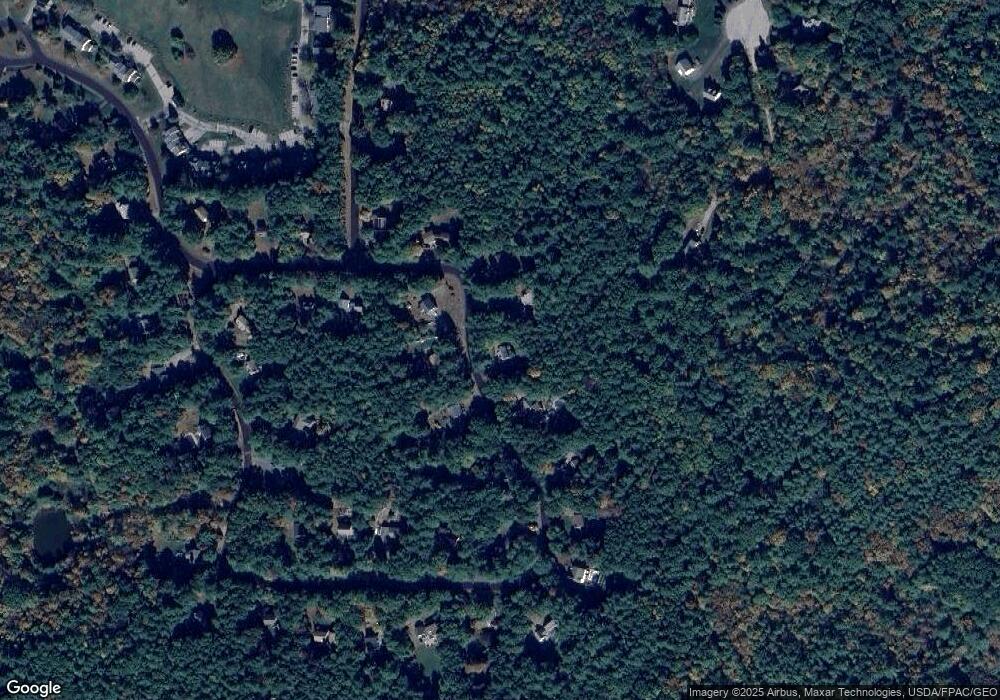 102 Schanda Dr, Newmarket, NH 03857 - photo 1