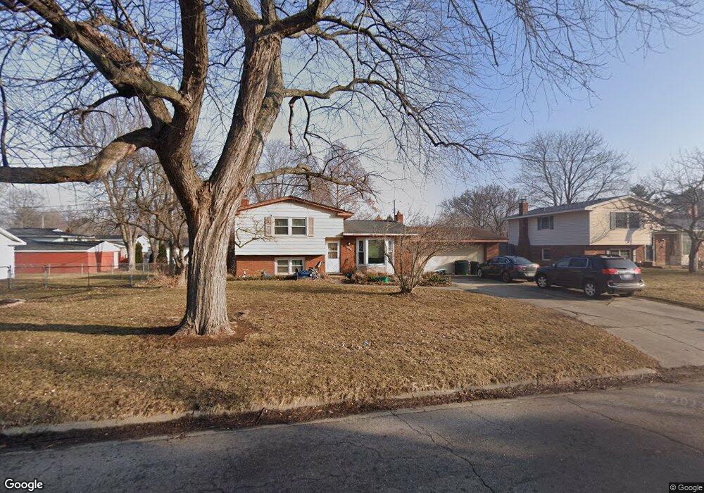 1506 Williamsburg Rd, Flint, MI 48507 - photo 1