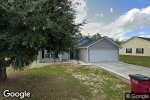 561 Pinehurst Dr, Blackshear, GA 31516