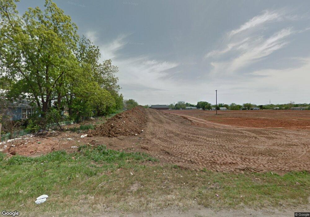 2 W Willow Ave, Duncan, OK 73533 - photo 1