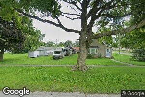 202 W Elm St, Argenta, IL 62501