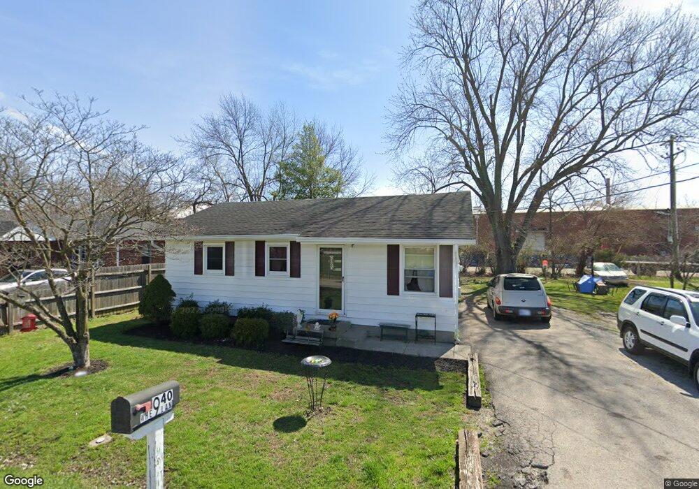 940 Whelan Ln, Jeffersonville, IN 47130 - photo 1