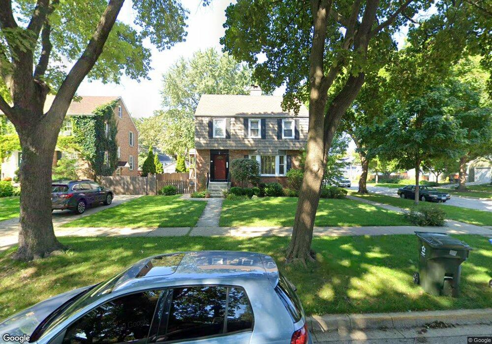 894 Walter Ave, Des Plaines, IL 60016 - photo 1