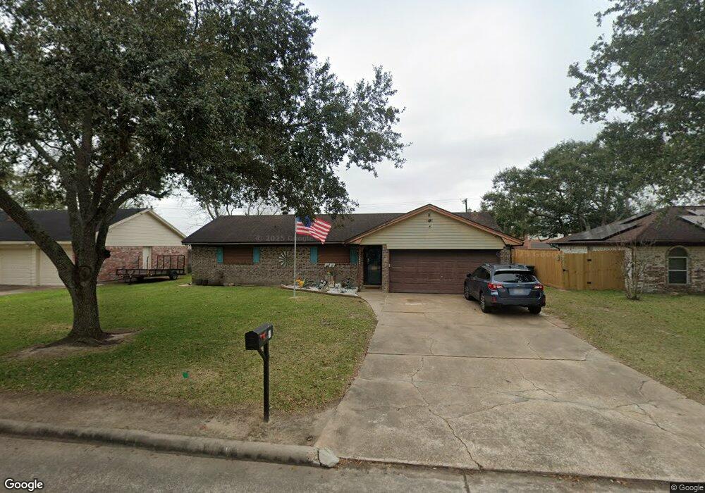 1808 Parkcrest St, Alvin, TX 77511 - photo 1